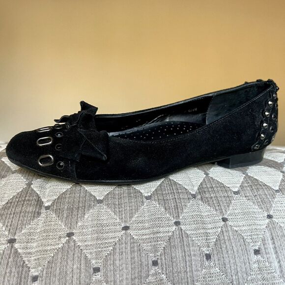 Vaneli Thisbe Black Suede Embellished Flats w/ Pointed Toes Women’s Size 6.5 M - Picture 13 of 15